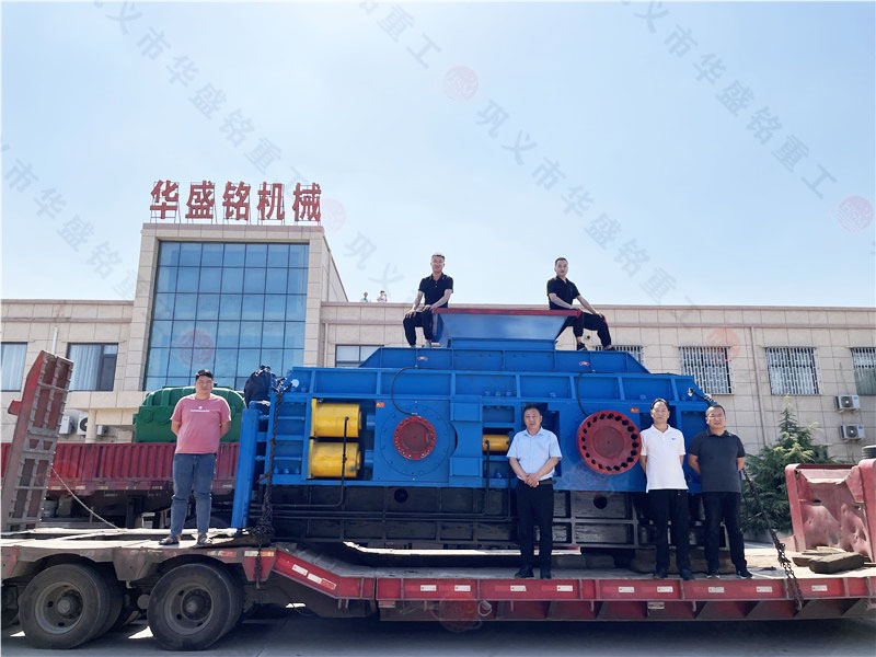 河卵石制砂用什么設(shè)備好 每小時200噸對輥制砂機(jī)怎么樣